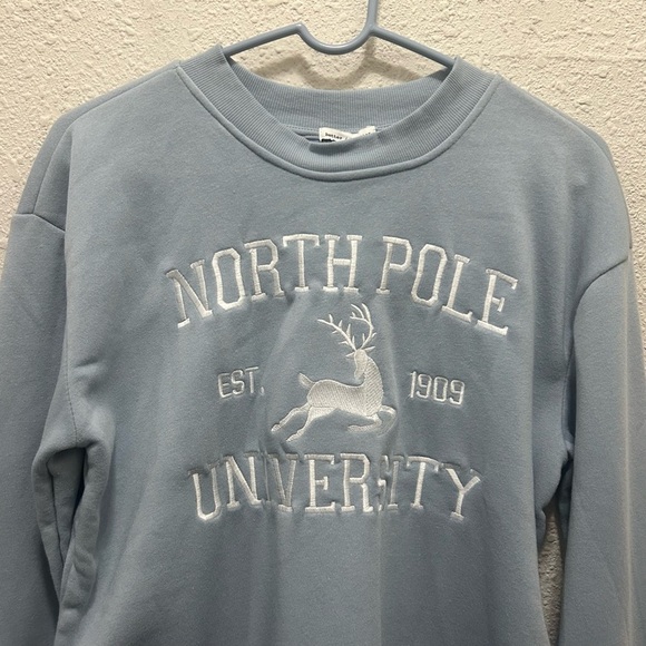 Better / Together "North Pole University" Christmas Light Blue Sweatshirt NWT S - Picture 2 of 4